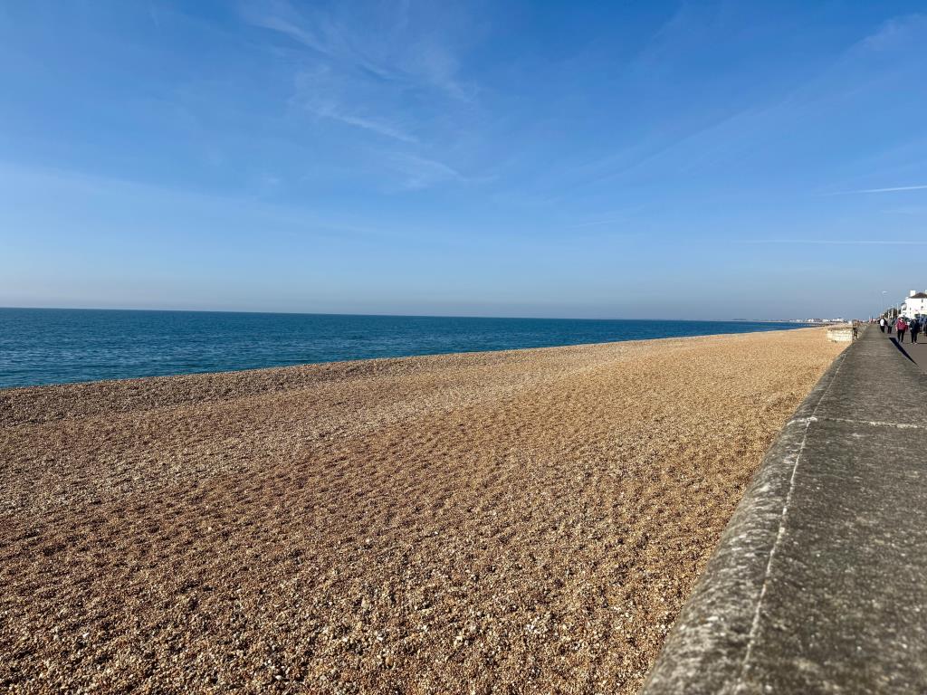 Lot: 111 - TWO ADJACENT SEA FRONT BLOCKS COMPRISING ELEVEN APARTMENTS - View of beach